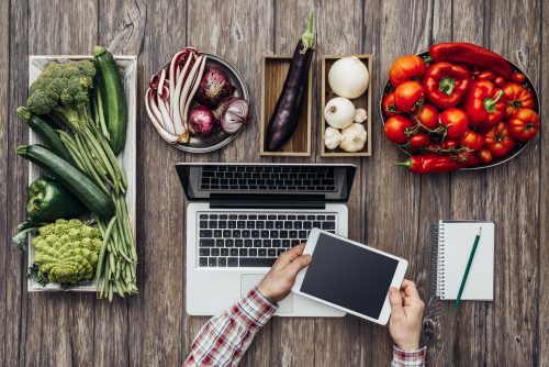 People - Topview with tablet